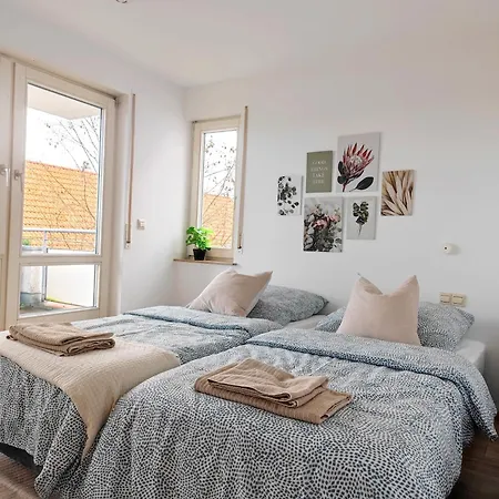 Apartment Nr 9 Stilvolles Nahe Messe Und Airport